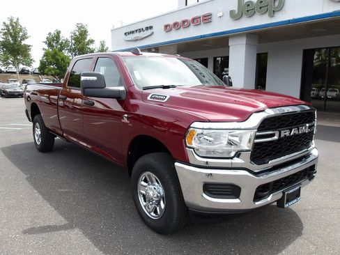 New 2024 RAM 2500 Tradesman w/ Chrome Appearance Group image 2