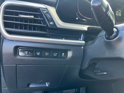 Used 2023 Kia Telluride EX X-Line image 32