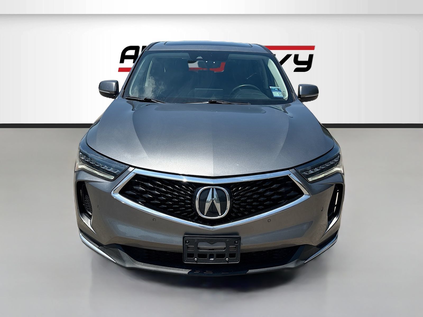 Used 2023 Acura RDX w/ Technology Package AWD/4WD image 2