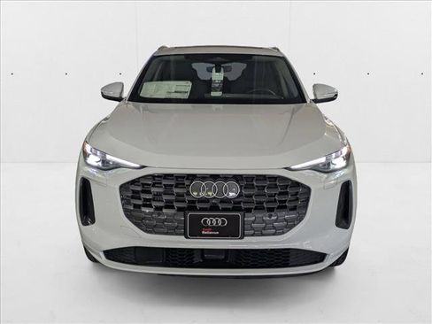 New 2025 Audi Q5 Premium Plus image 5