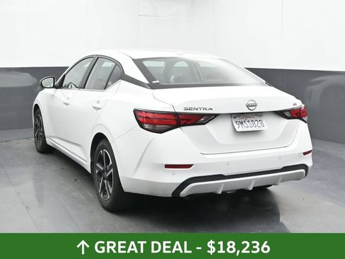 Used 2024 Nissan Sentra SV FWD image 12