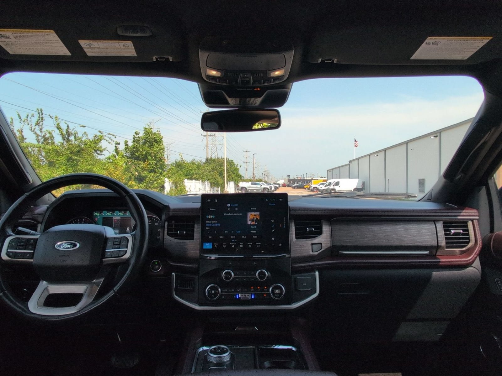 Used 2023 Ford Expedition Limited AWD/4WD image 28