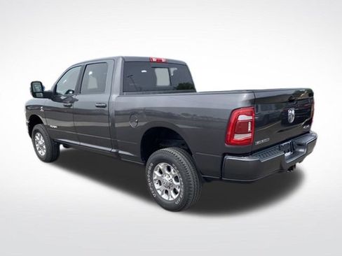 Used 2024 RAM 2500 Laramie w/ Safety Group AWD/4WD image 8