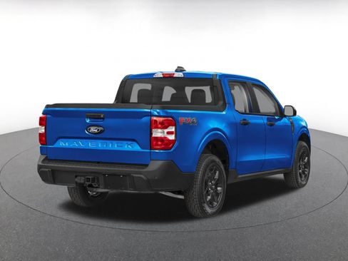 Used 2026 Ford Maverick XLT w/ Equipment Group 301A AWD/4WD image 2