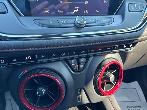 Used 2020 Chevrolet Blazer RS AWD/4WD image 26