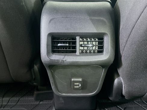 Used 2021 Chevrolet Equinox LS w/ LPO, Floor Liner Package FWD image 27