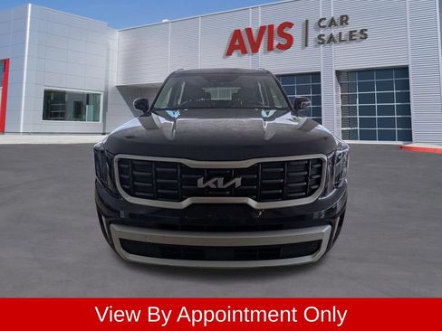 Used 2025 Kia Telluride S FWD image 2