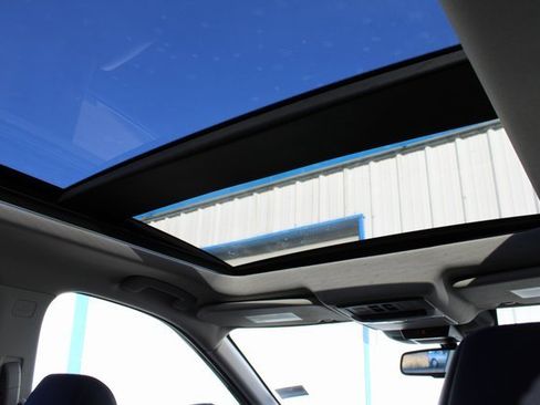 Used 2021 Nissan Rogue Platinum image 30