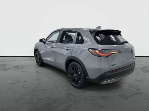 Certified 2026 Honda HR-V Sport image 2