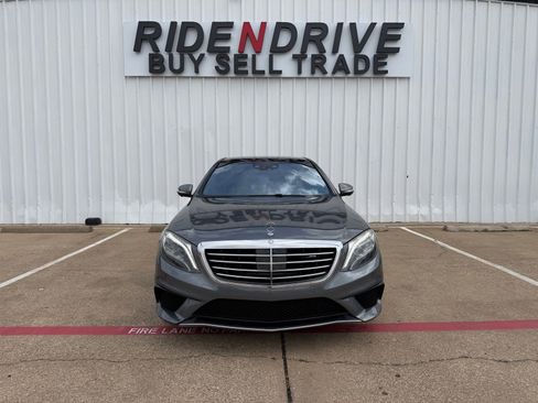 Used 2017 Mercedes-Benz S 63 AMG 4MATIC Sedan w/ Driver Assistance Package image 10