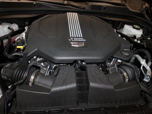 Used 2025 Cadillac CT5 V w/ Technology Package image 42