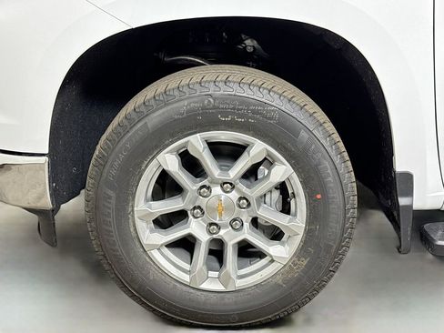 Used 2026 Chevrolet Silverado 1500 LT w/ Safety Package image 19