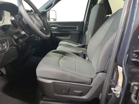 Used 2026 RAM 2500 Big Horn AWD/4WD image 7