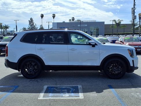 Certified 2022 Kia Telluride EX w/ EX Premium Package image 6