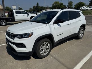 Used 2024 Jeep Compass Latitude AWD/4WD video 2
