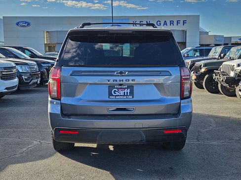 Used 2021 Chevrolet Tahoe Z71 w/ Luxury Package AWD/4WD image 7
