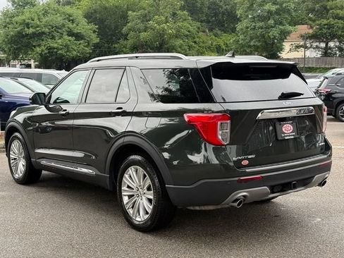 Used 2022 Ford Explorer Limited w/ Limited Technology Package AWD/4WD image 8