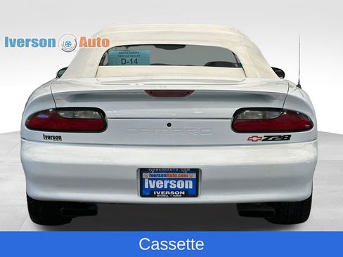 Used 1995 Chevrolet Camaro Z28 RWD image 7