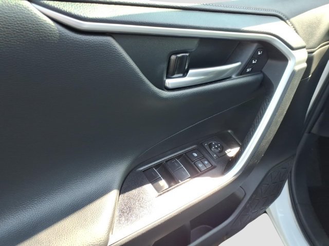 Certified 2025 Toyota RAV4 Limited w/ Weather Package AWD/4WD image 4
