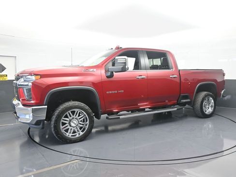 Used 2023 Chevrolet Silverado 2500 LTZ image 2