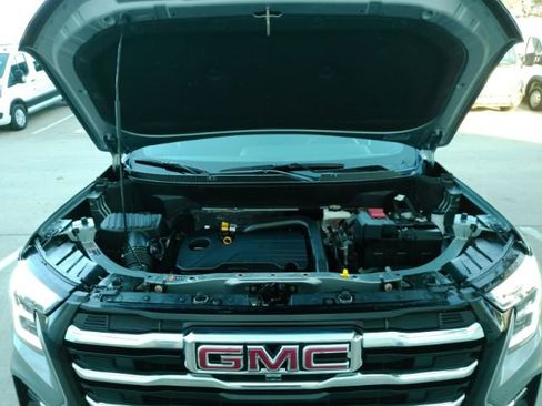 Used 2026 GMC Terrain Elevation image 44