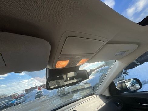 Used 2016 Honda CR-V Touring image 15