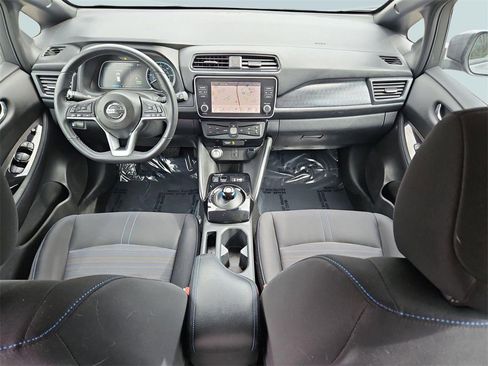 Used 2020 Nissan Leaf SV w/ Protection Package image 22
