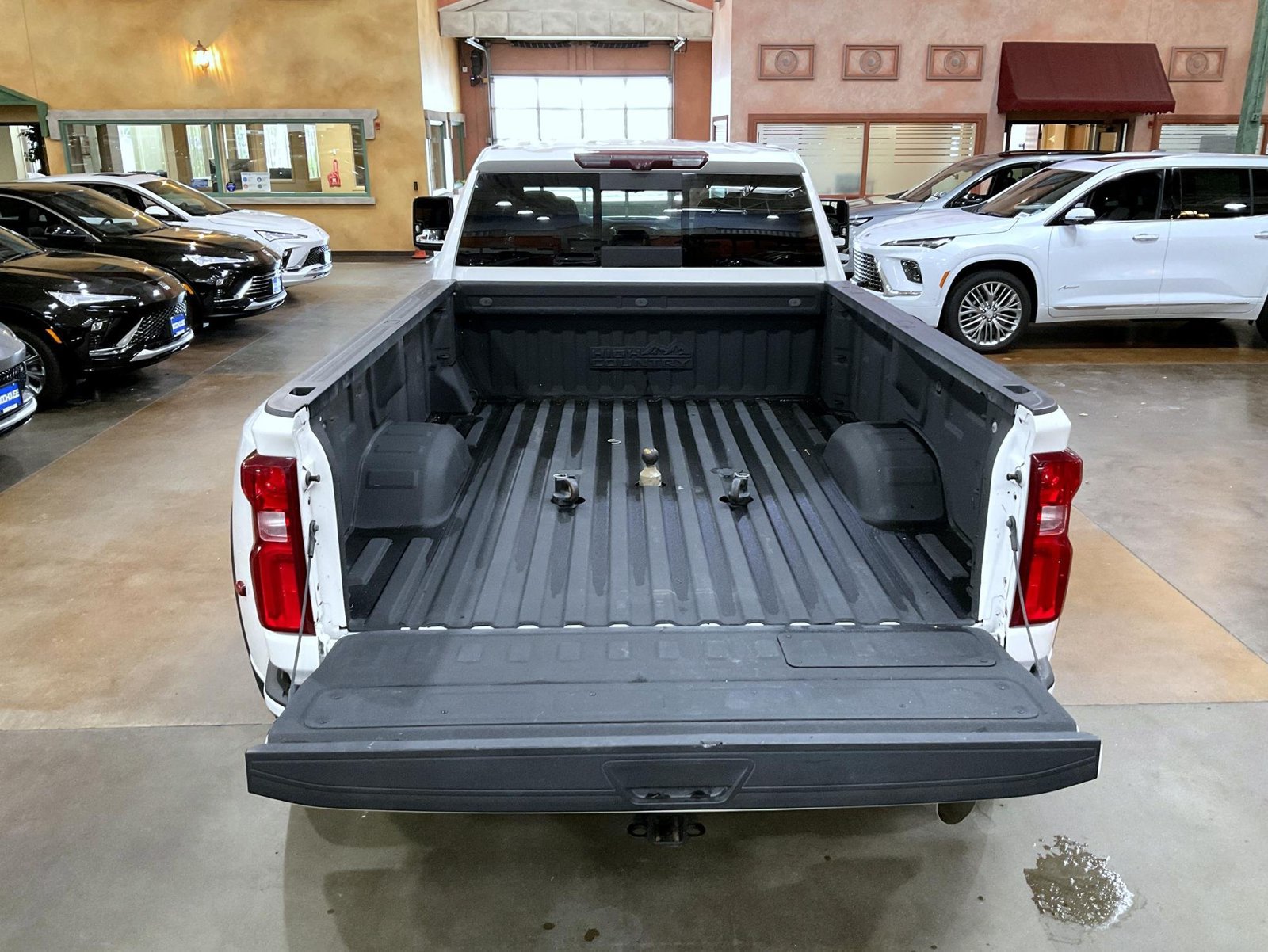 Certified 2020 Chevrolet Silverado 3500 High Country AWD/4WD image 21