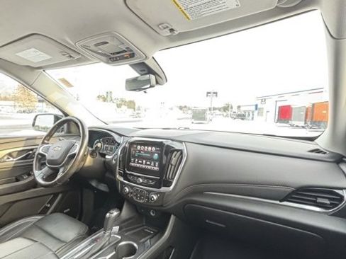 Used 2019 Chevrolet Traverse Premier w/ LPO, Blackout Package image 21
