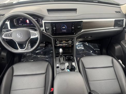 Used 2023 Volkswagen Atlas SE AWD/4WD image 10