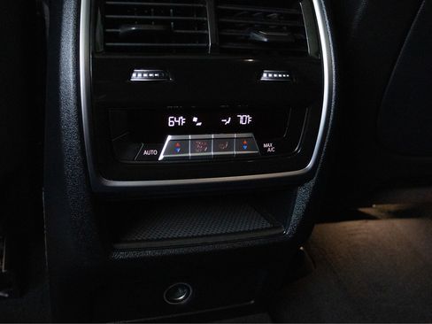 Used 2023 BMW X5 xDrive40i w/ M Sport Package AWD/4WD image 27