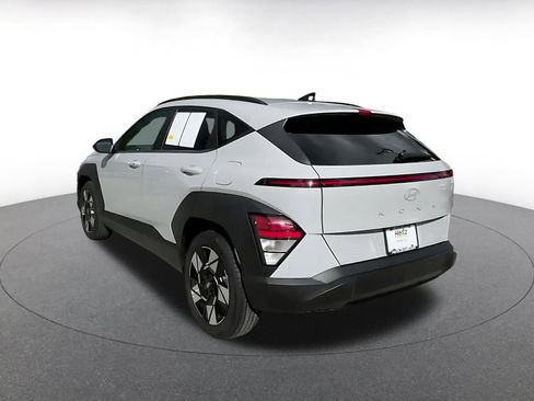 Used 2025 Hyundai Kona SEL image 11
