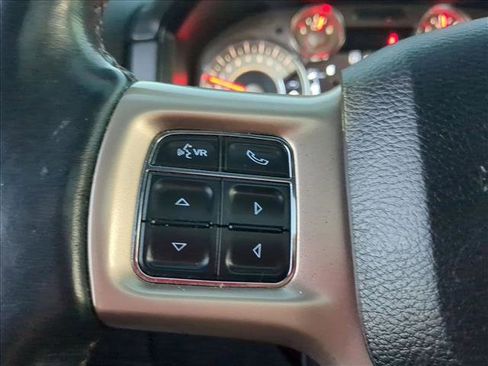 Used 2018 RAM 1500 Laramie Longhorn image 16