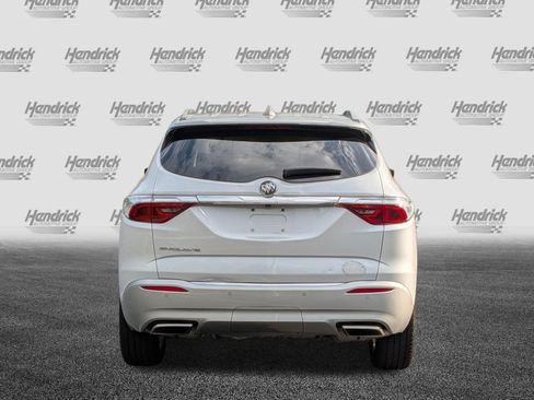 Used 2023 Buick Enclave Essence w/ Experience Buick Package FWD image 9