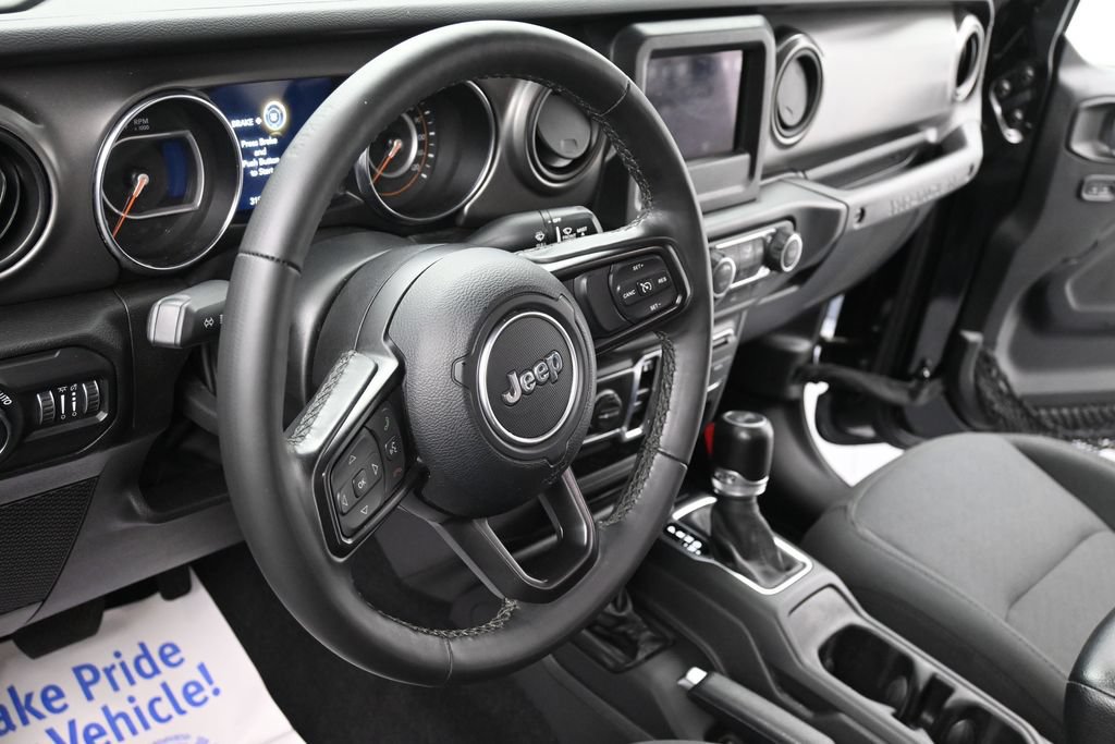 Used 2022 Jeep Wrangler Unlimited Sport AWD/4WD image 14