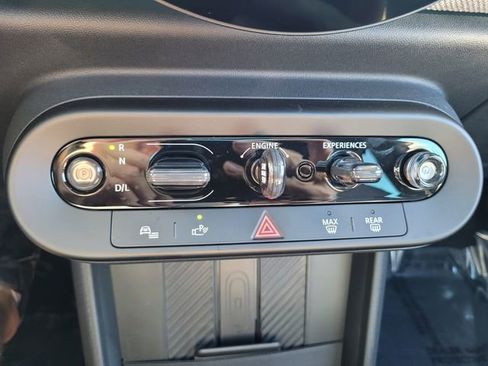 New 2026 MINI Cooper 4-Door Hardtop image 24