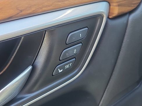 Used 2019 Honda CR-V EX-L image 18