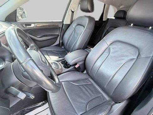 Used 2014 Audi Q5 2.0T Premium w/ Lighting Package AWD/4WD image 11