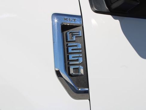 Used 2022 Ford F250 XLT w/ XLT Value Package image 20