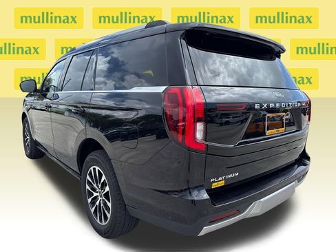 Used 2025 Ford Expedition Platinum AWD/4WD image 10