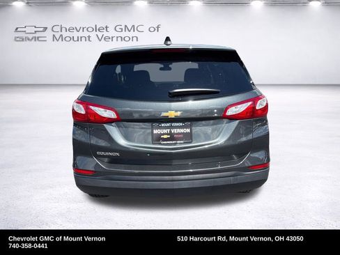 Used 2020 Chevrolet Equinox LS w/ LS Convenience Package FWD image 4