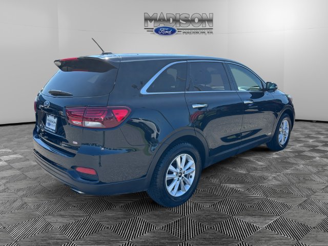 Used 2020 Kia Sorento LX AWD/4WD image 5