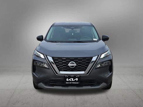 Used 2023 Nissan Rogue S image 9
