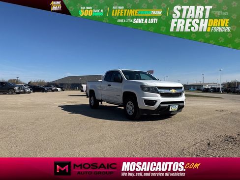 Used 2015 Chevrolet Colorado W/T image 1