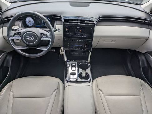 Certified 2022 Hyundai Tucson Limited FWD image 16