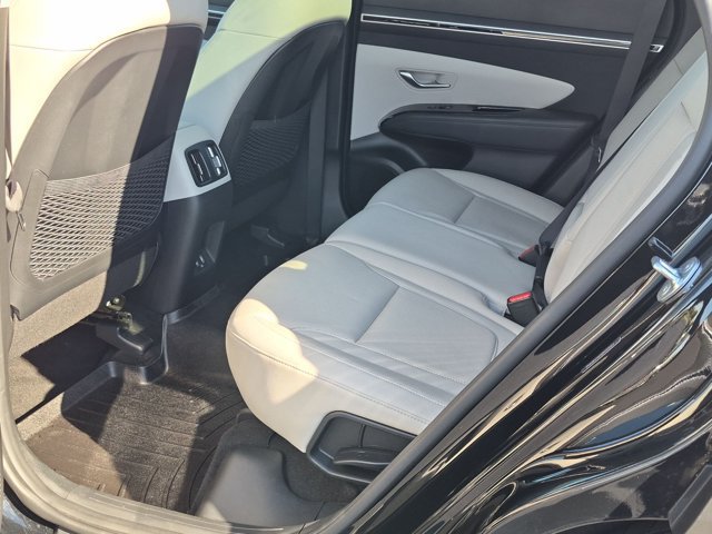 Used 2024 Hyundai Tucson Limited AWD/4WD image 17