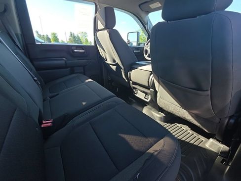 Used 2022 Chevrolet Silverado 2500 W/T w/ WT Fleet Convenience Package AWD/4WD image 19