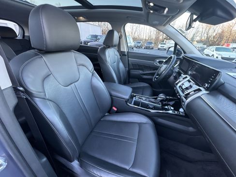Used 2021 Kia Sorento SX image 29