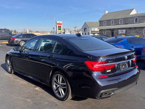 Used 2017 BMW 750i xDrive image 7