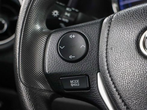 Used 2019 Toyota Corolla LE image 13